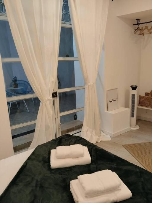 Апартаменты Alfama'S Hidden Terrace Gem Лиссабон Экстерьер фото
